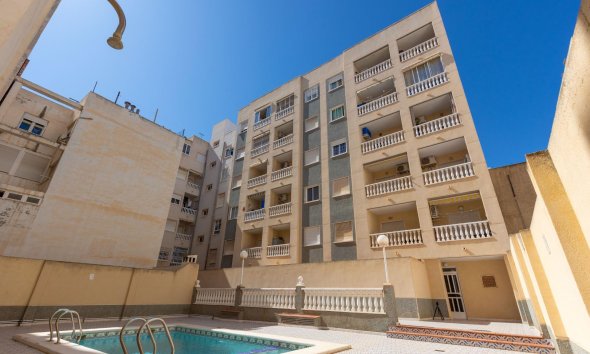 Reventa - Apartamento - Torrevieja - Estacion de autobuses