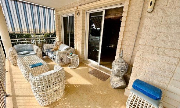 Resale - Villa - Torrevieja - La Mata