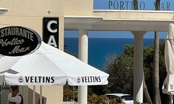 Resale - Commercial premises / Commercial unit / Retail space - Guardamar del Segura - Guardamar Playa