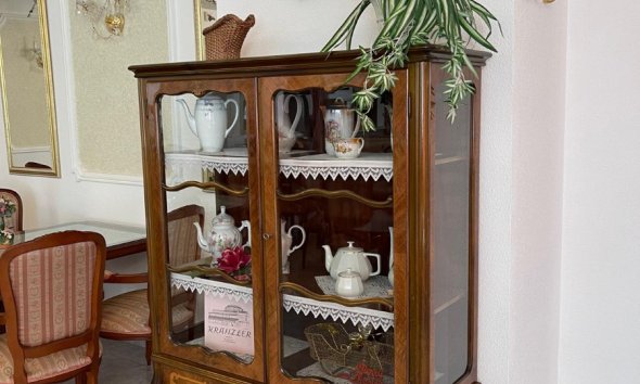 Resale - Commercial premises / Commercial unit / Retail space - Guardamar del Segura - Guardamar Playa