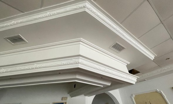 Resale - Commercial premises / Commercial unit / Retail space - Guardamar del Segura - Guardamar Playa