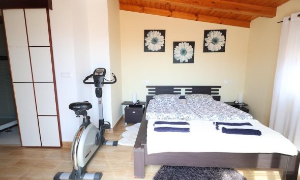 Resale - Duplex / Two-storey apartment - Pilar de la Horadada - Mil Palmeras