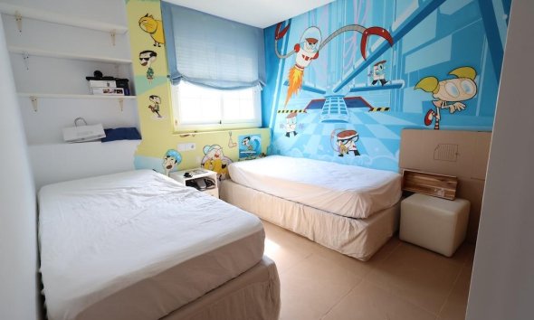 Resale - Duplex / Two-storey apartment - Pilar de la Horadada - Mil Palmeras