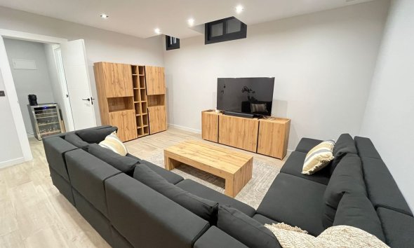 Reventa - Villa - Orihuela Costa - Playa Flamenca