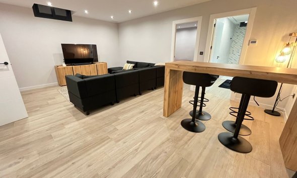 Reventa - Villa - Orihuela Costa - Playa Flamenca