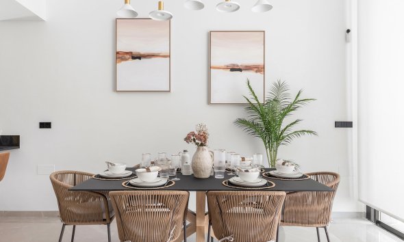 Resale - Villa - Torrevieja - El Chaparral