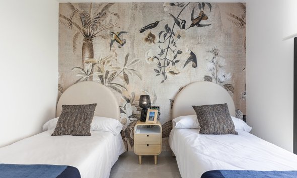 Resale - Villa - Torrevieja - El Chaparral