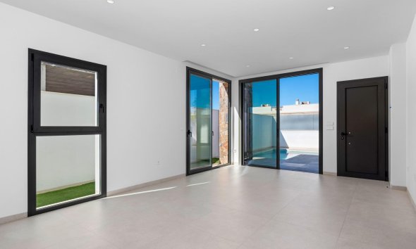 New Build - Terraced house / Townhouse - Pilar de la Horadada - Parque del Mediterraneo