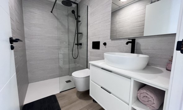 Reventa - Villa - Orihuela Costa - Playa Flamenca