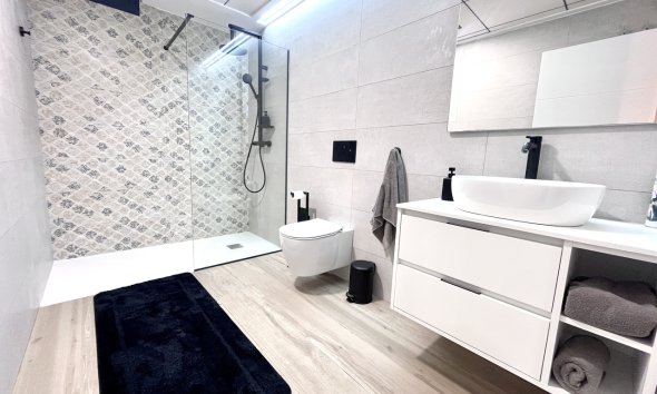 Reventa - Villa - Orihuela Costa - Playa Flamenca