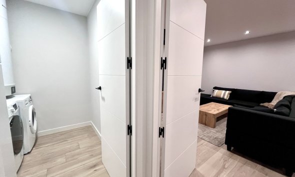 Reventa - Villa - Orihuela Costa - Playa Flamenca