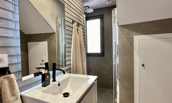 Resale - Villa - Orihuela Costa - Lomas de Cabo Roig