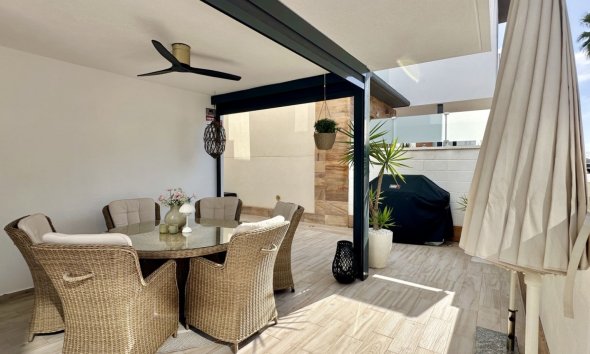 Resale - Villa - Orihuela Costa - Lomas de Cabo Roig