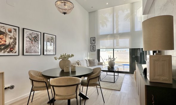 Resale - Villa - Orihuela Costa - Lomas de Cabo Roig