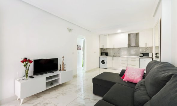 Resale - Apartment - Torrevieja - Centro