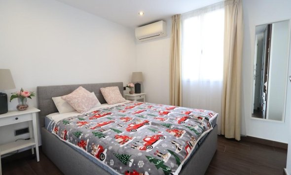 Resale - Villa - Orihuela Costa - Costa blanca