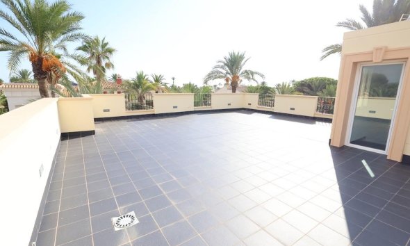 Resale - Villa - Orihuela Costa - Costa blanca