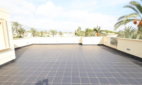 Resale - Villa - Orihuela Costa - Costa blanca