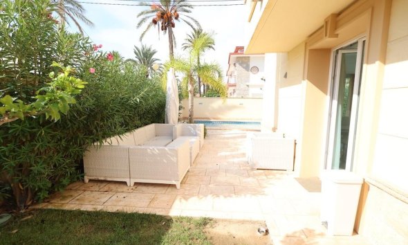 Resale - Villa - Orihuela Costa - Costa blanca