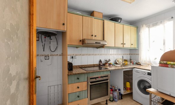 Resale - Apartment - Torrevieja - Estacion de autobuses