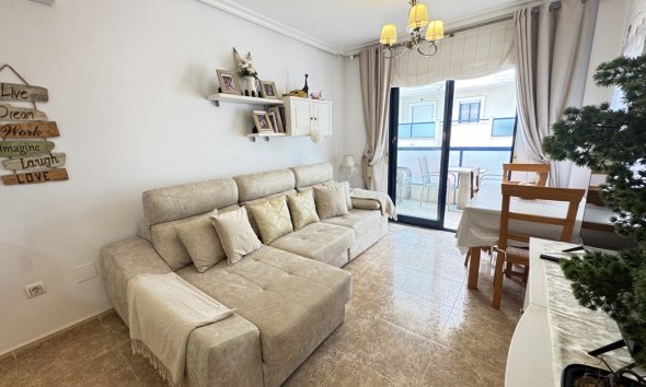 Resale - Apartment - Orihuela Costa - Cabo Roig