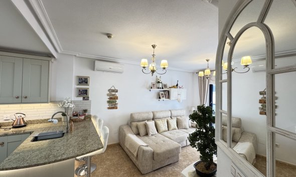 Resale - Apartment - Orihuela Costa - Cabo Roig