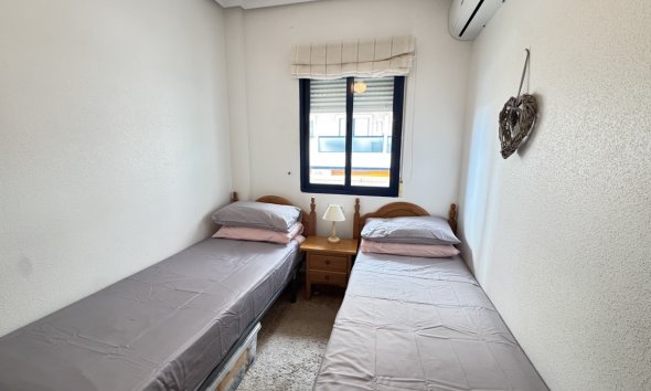 Resale - Apartment - Orihuela Costa - Cabo Roig