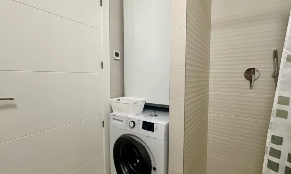 Resale - Apartment - Orihuela Costa - Villamartín