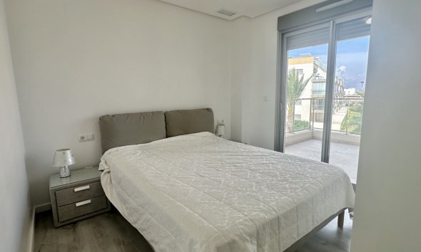 Resale - Apartment - Orihuela Costa - Villamartín