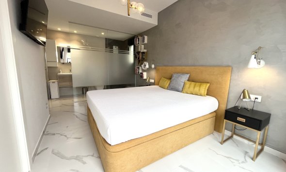 Reventa - Apartamento - San Miguel de Salinas