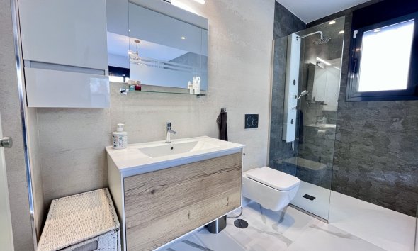 Reventa - Apartamento - San Miguel de Salinas