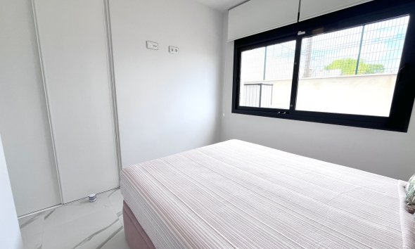 Reventa - Apartamento - San Miguel de Salinas
