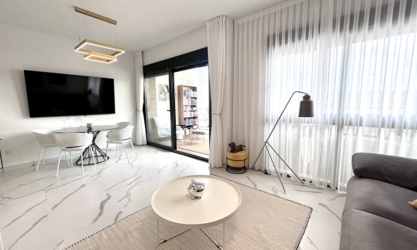 Reventa - Apartamento - San Miguel de Salinas