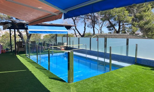 Resale - Villa - Orihuela Costa - Montezenia