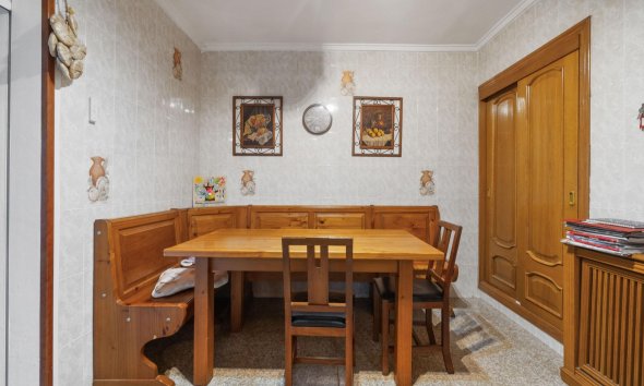 Resale - Villa - Torrevieja - Los balcones