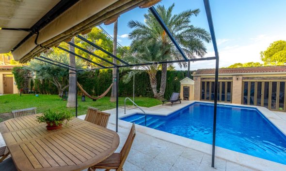 Resale - Villa - Torrevieja - Los balcones