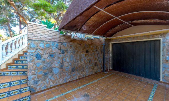 Resale - Villa - Torrevieja - Los balcones