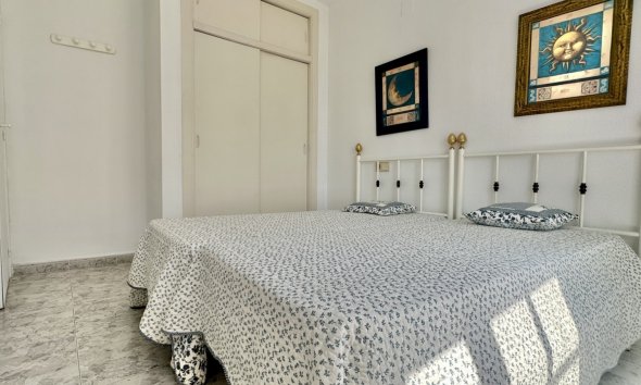 Resale - Apartment - Orihuela Costa - Playa Flamenca