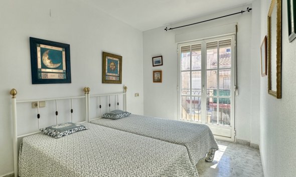 Resale - Apartment - Orihuela Costa - Playa Flamenca