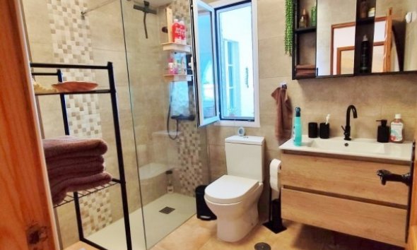 Reventa - Villa - San Miguel de Salinas