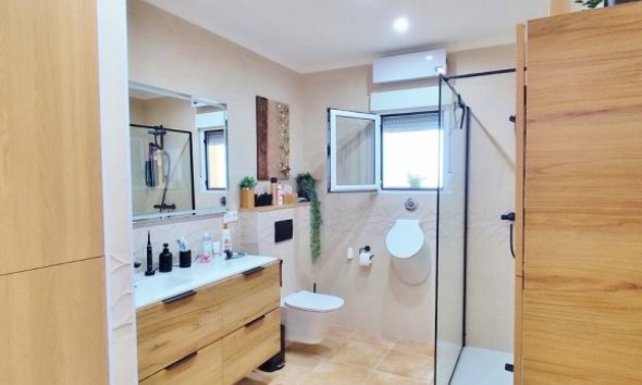 Reventa - Villa - San Miguel de Salinas