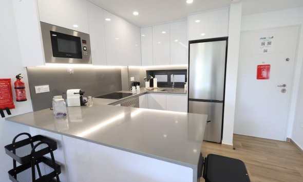 Resale - Apartment - Orihuela Costa - Villamartín-Las Filipinas