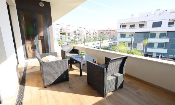 Resale - Apartment - Orihuela Costa - Villamartín-Las Filipinas