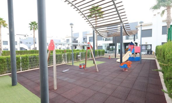 Reventa - Bungalow - Pilar de la Horadada - Zona Pueblo