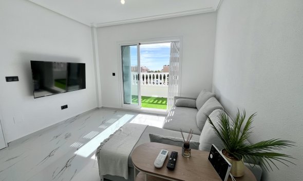 Resale - Apartment - Orihuela Costa - Playa Flamenca