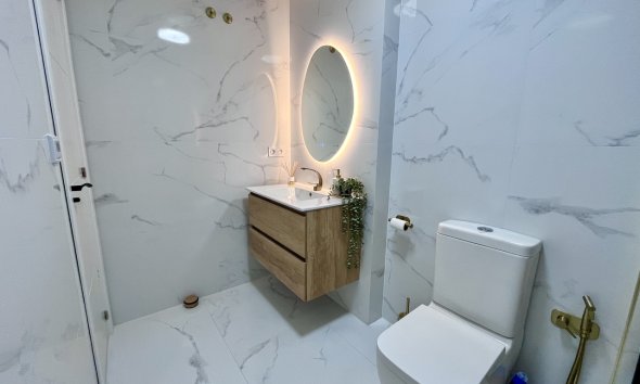 Resale - Apartment - Orihuela Costa - Playa Flamenca