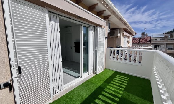 Resale - Apartment - Orihuela Costa - Playa Flamenca