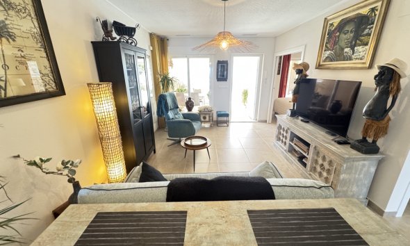 Resale - Apartment - Orihuela Costa - Villamartin