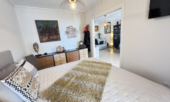 Resale - Apartment - Orihuela Costa - Villamartin