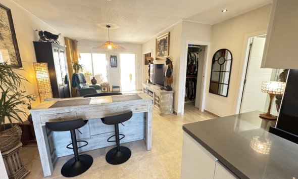 Resale - Apartment - Orihuela Costa - Villamartin